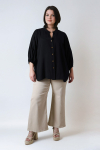 Viscose linen shirt with flat pleats on the sleeves