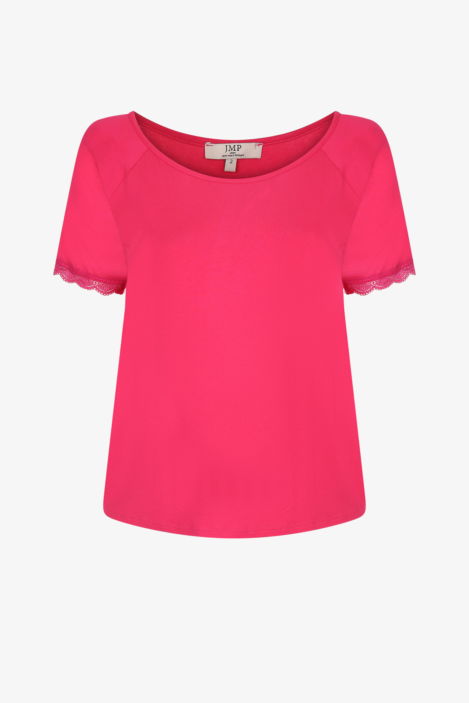 Wide neckline lace t-shirt 