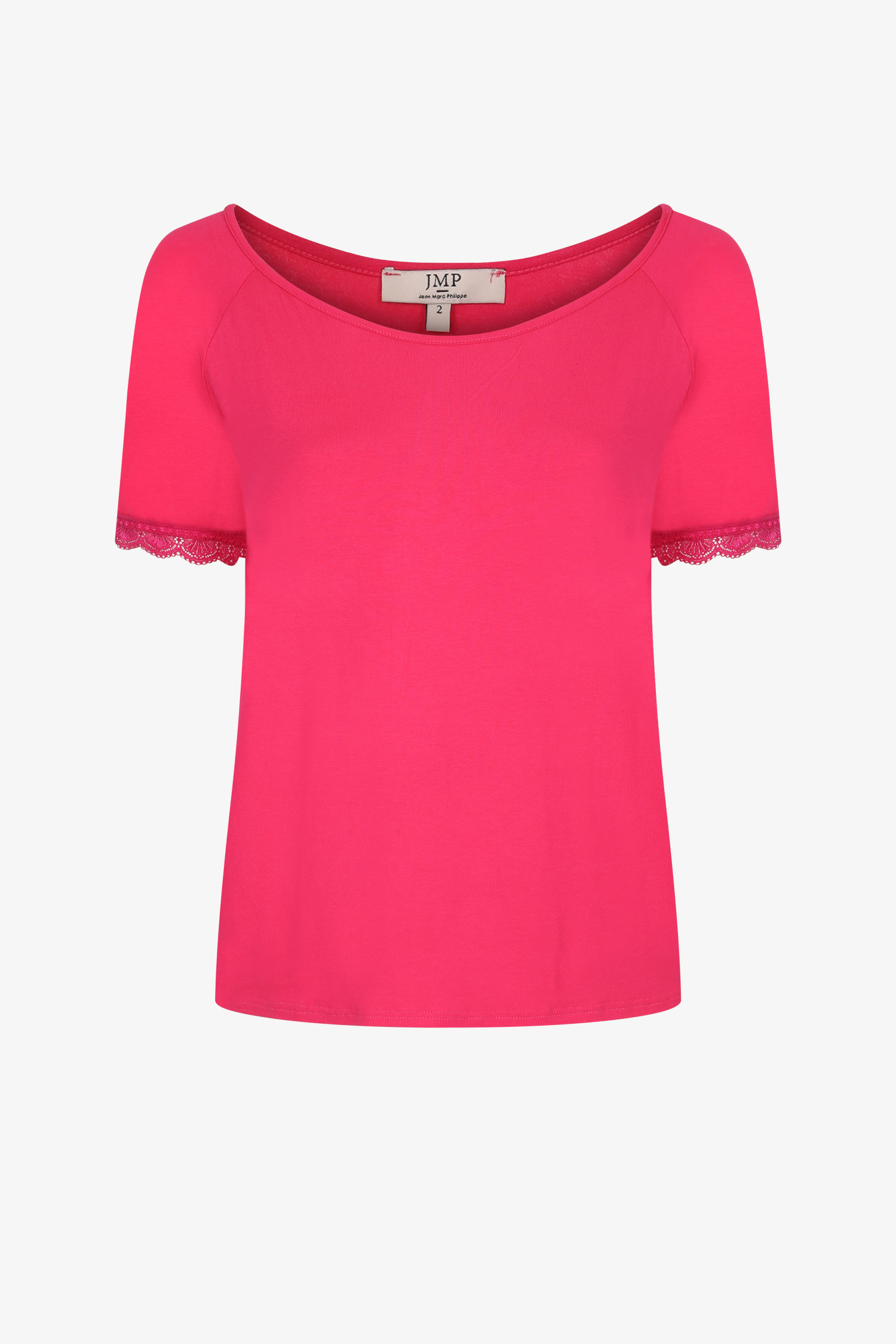 Wide neckline lace t-shirt 