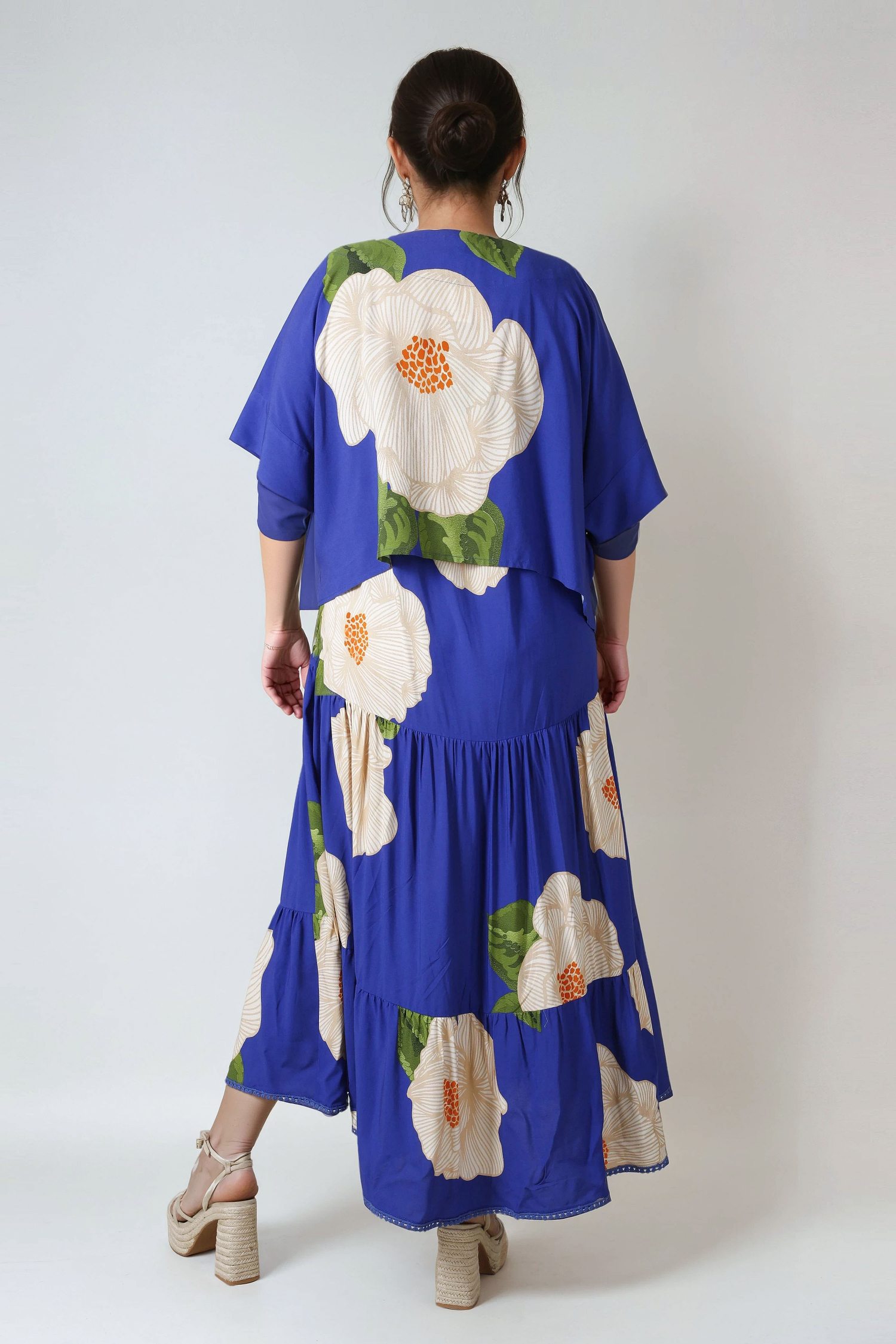 T-shaped printed bolero