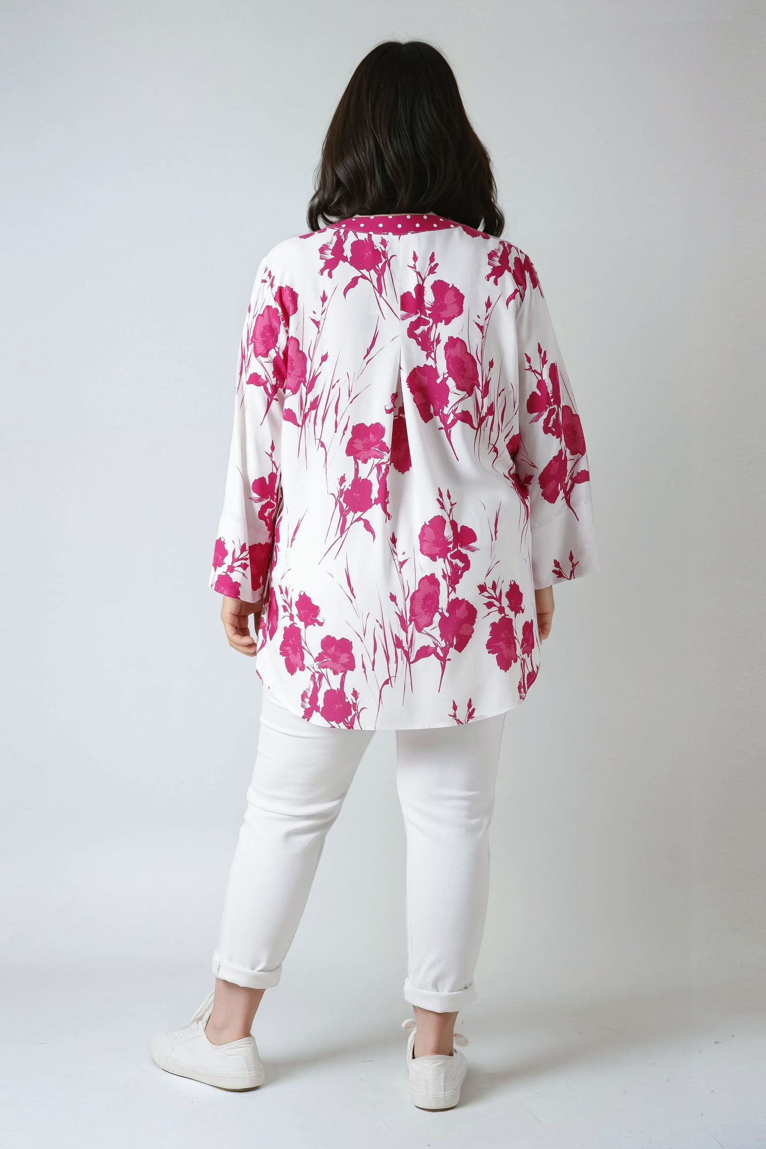 Printed blouse with fluid viscose base 