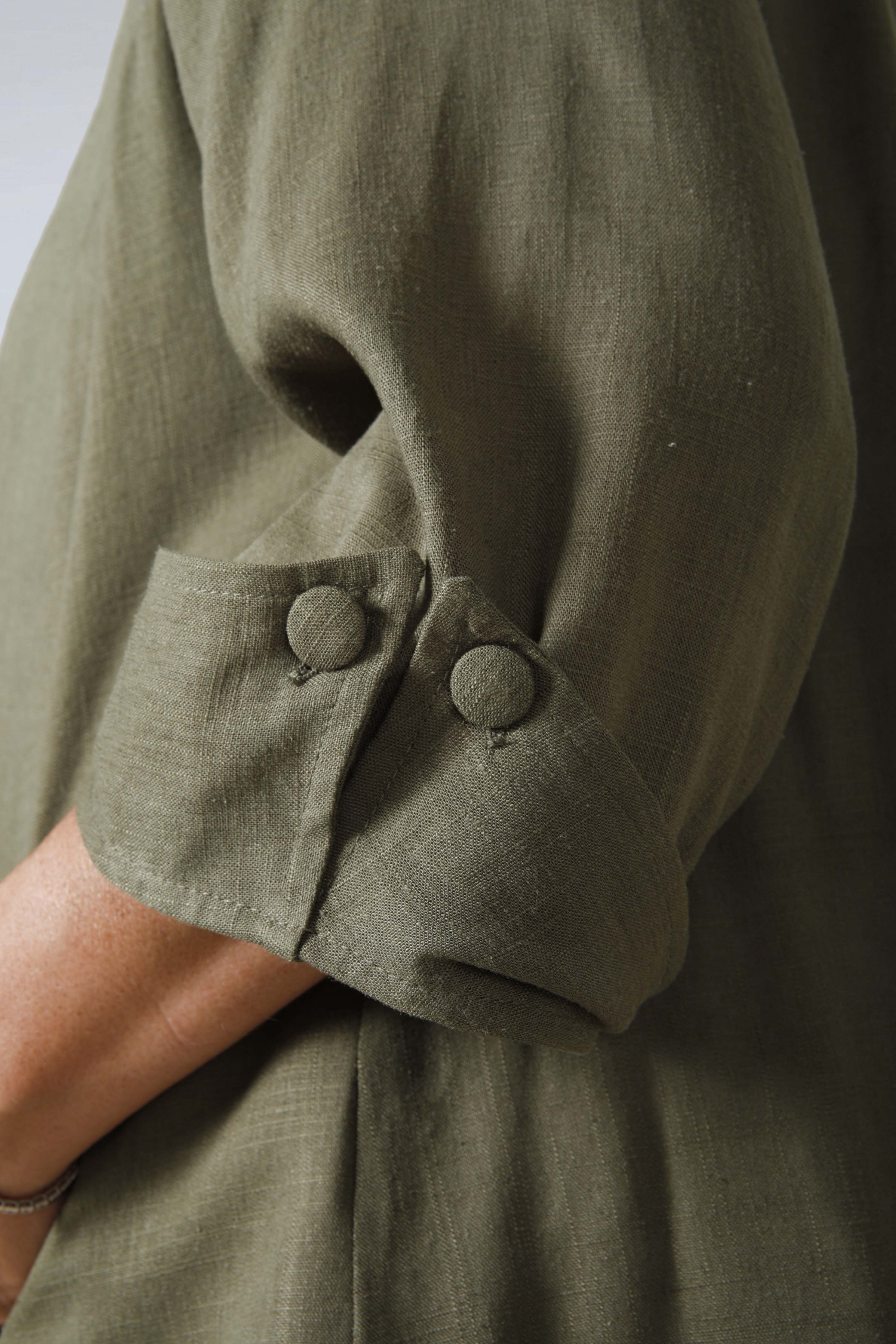 Flared jacket with Peter Pan collar and 3/4 sleeves 