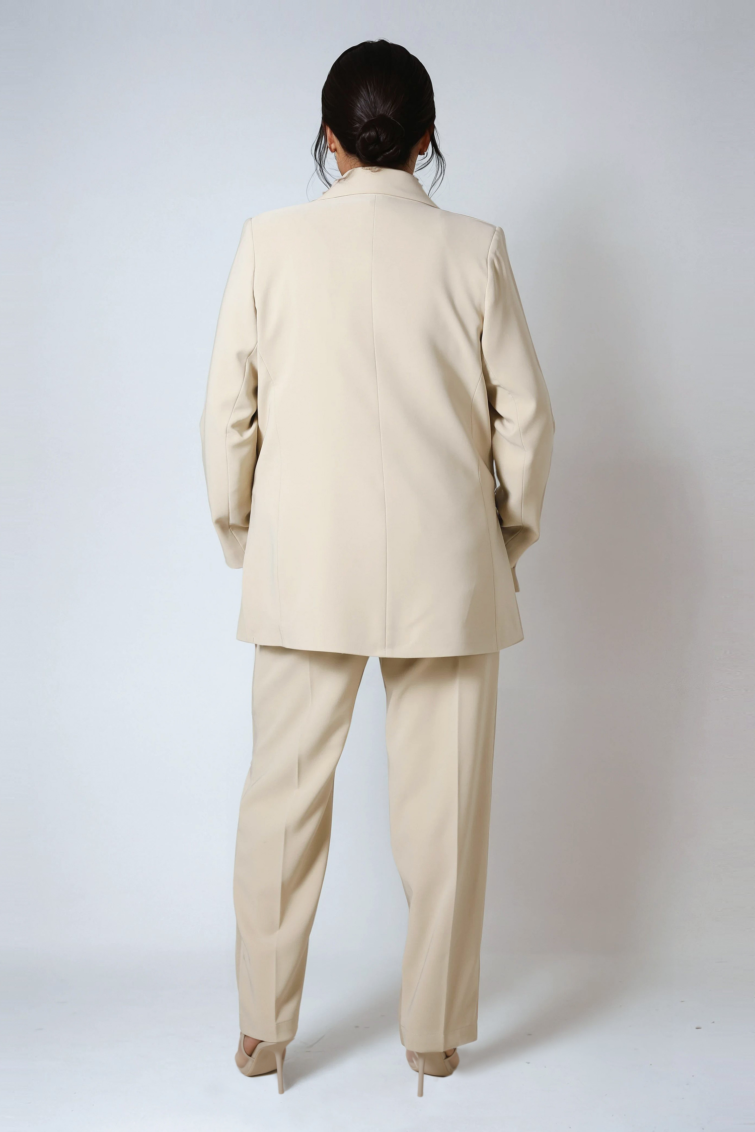 Veste tailleur unie fendue sur les côtés