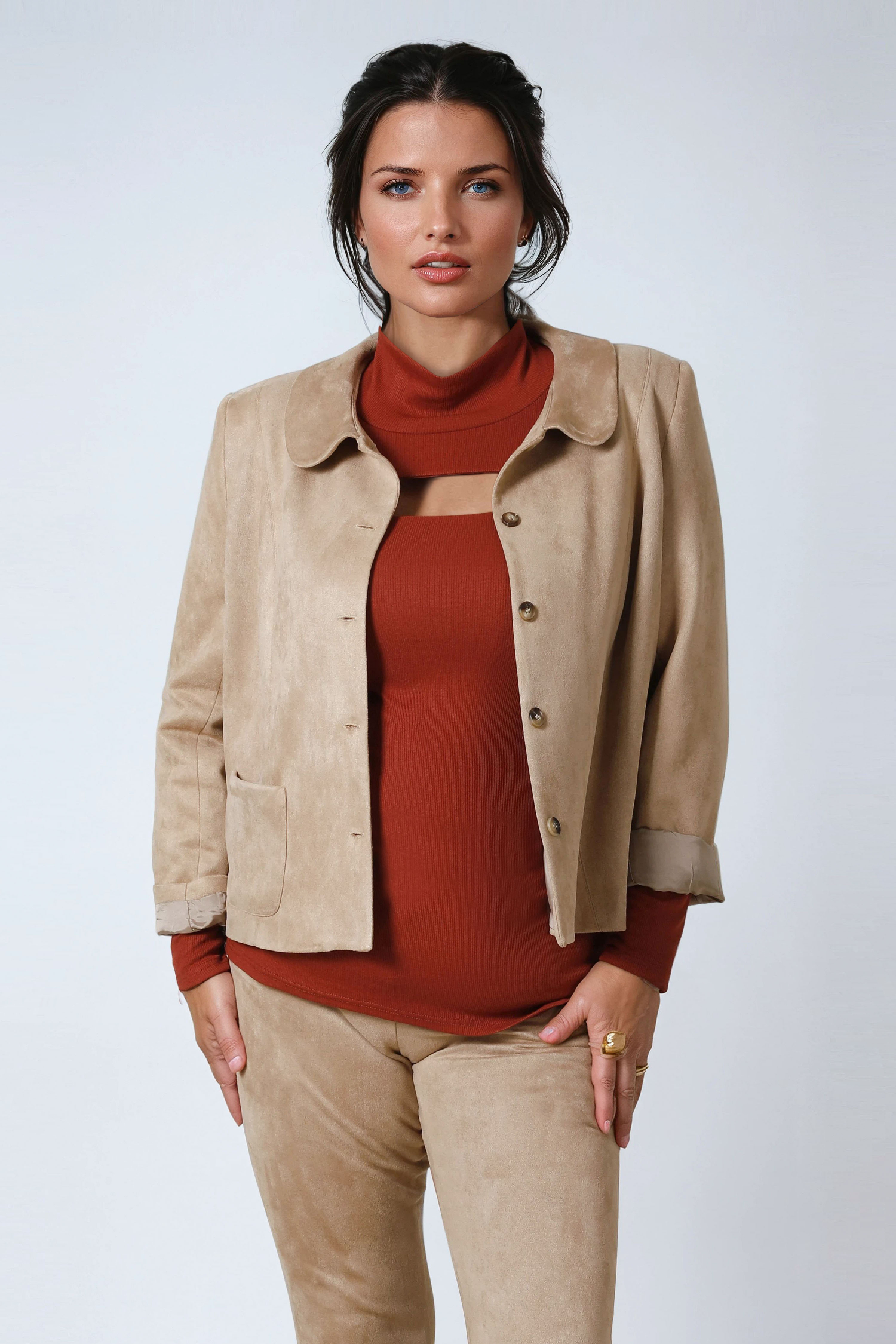 Short suede-effect jacket with Peter Pan collar