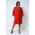 Robe droite unie avec poignet cloutés crêpe haut de gamme 