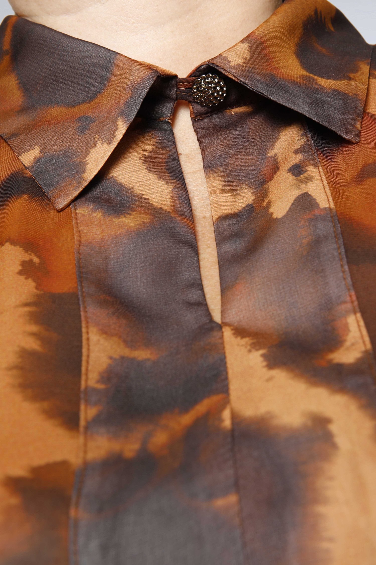 Vaporous tunic in printed voile