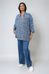 Graphic and structured printed viscose blouse 