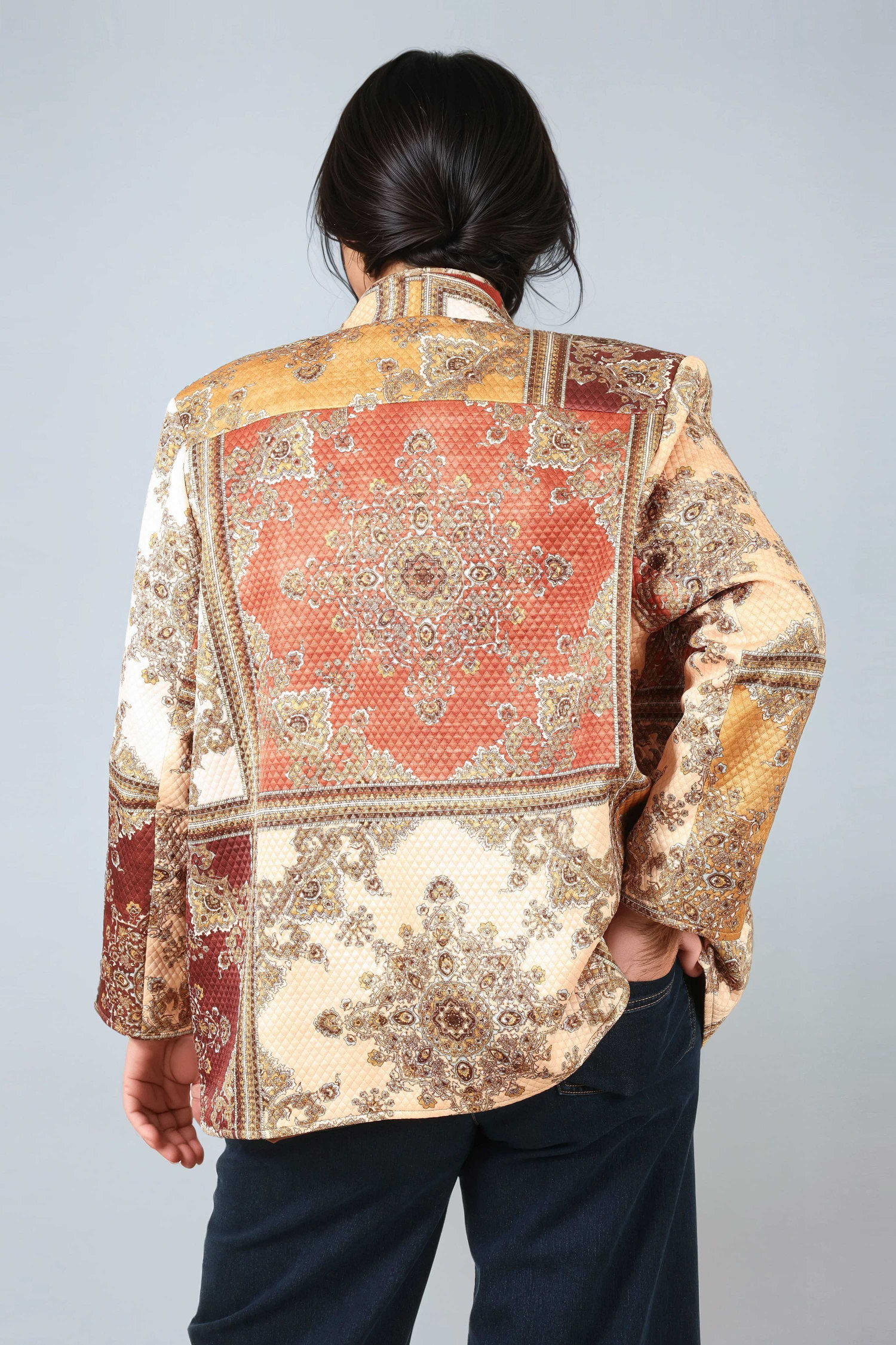 Veste kimono matelassé en imprimé soleil de sienne 