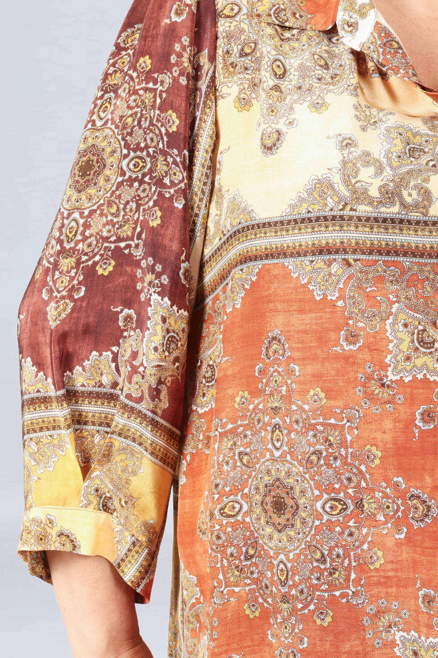 Flowing patchwork shirt in sienna viscose crepe
