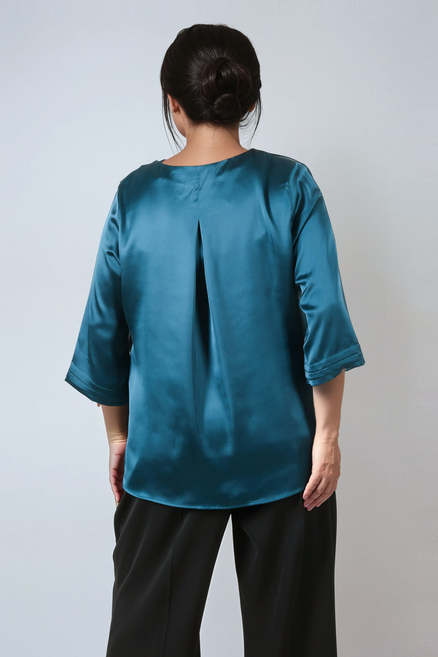Elegance celeste blue viscose satin blouse with V-neck