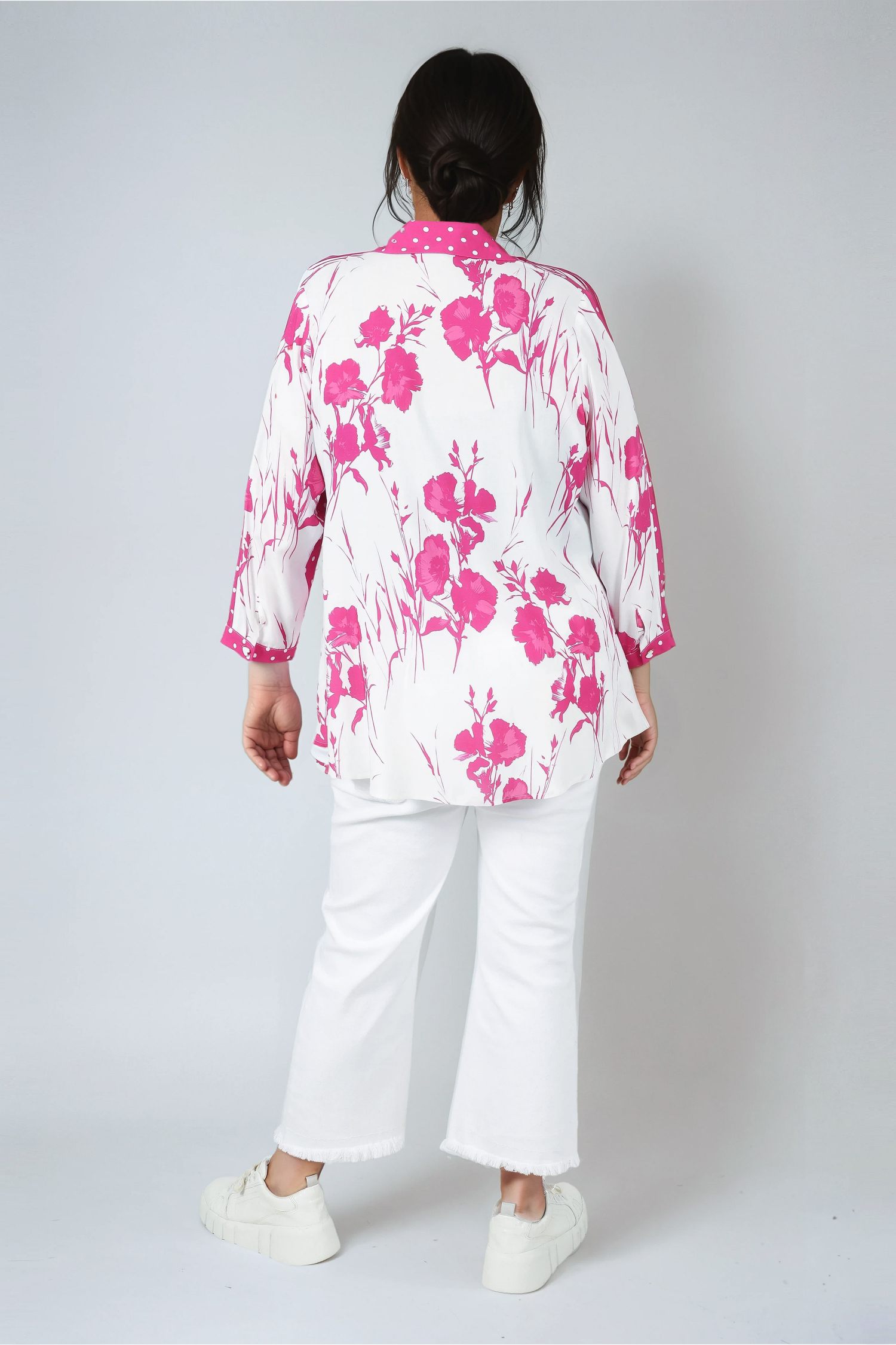 Viscose trapeze shirt with polka dot and flower patch 