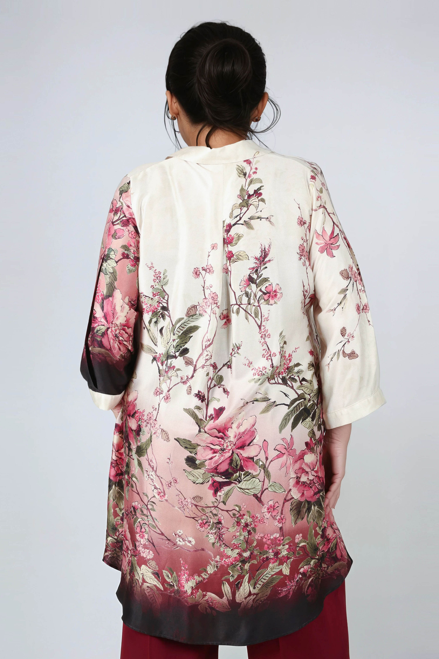 Long printed shirt with Japanese effect