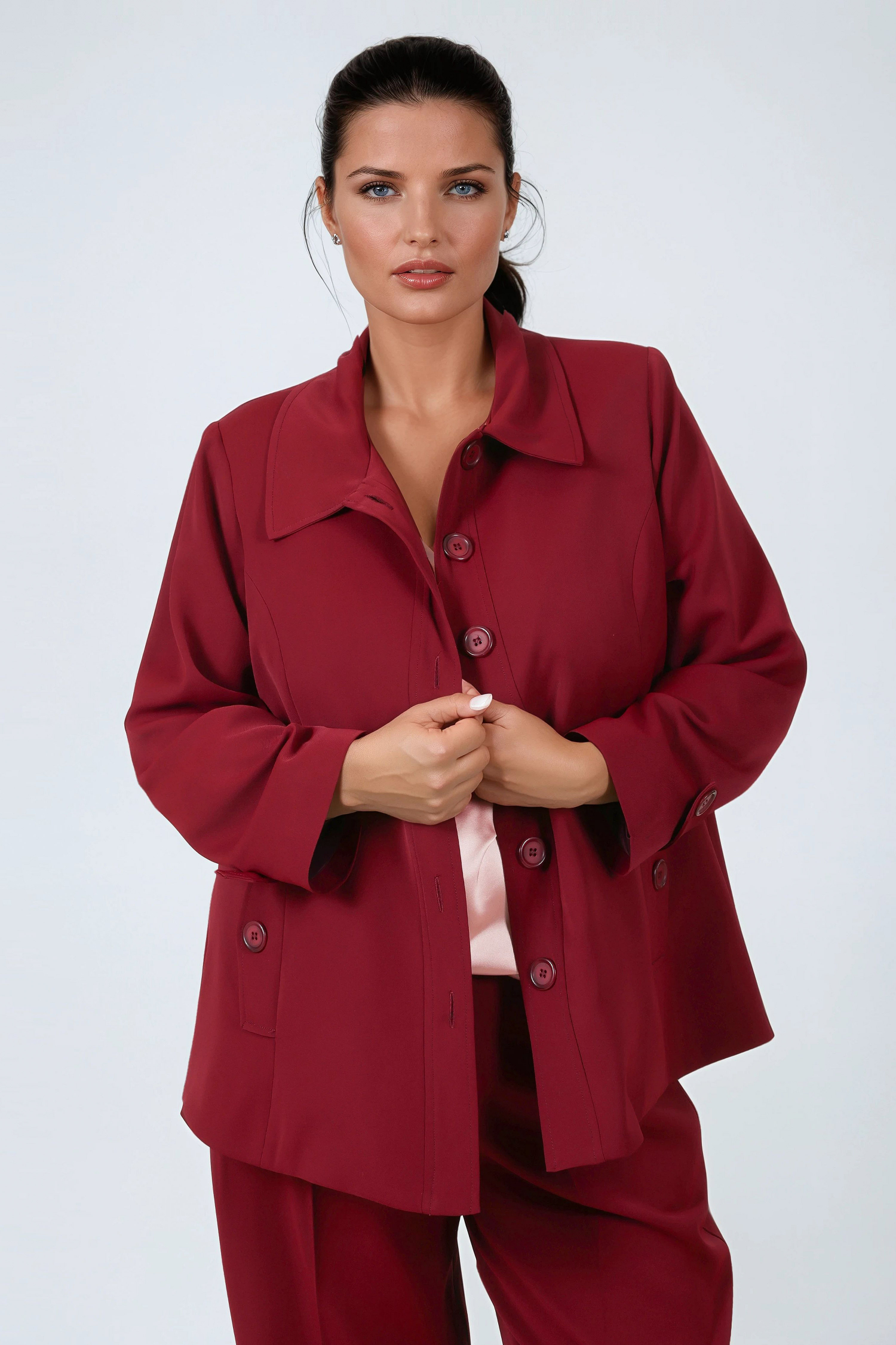 Fluid jacket in stretch and supple fabric 