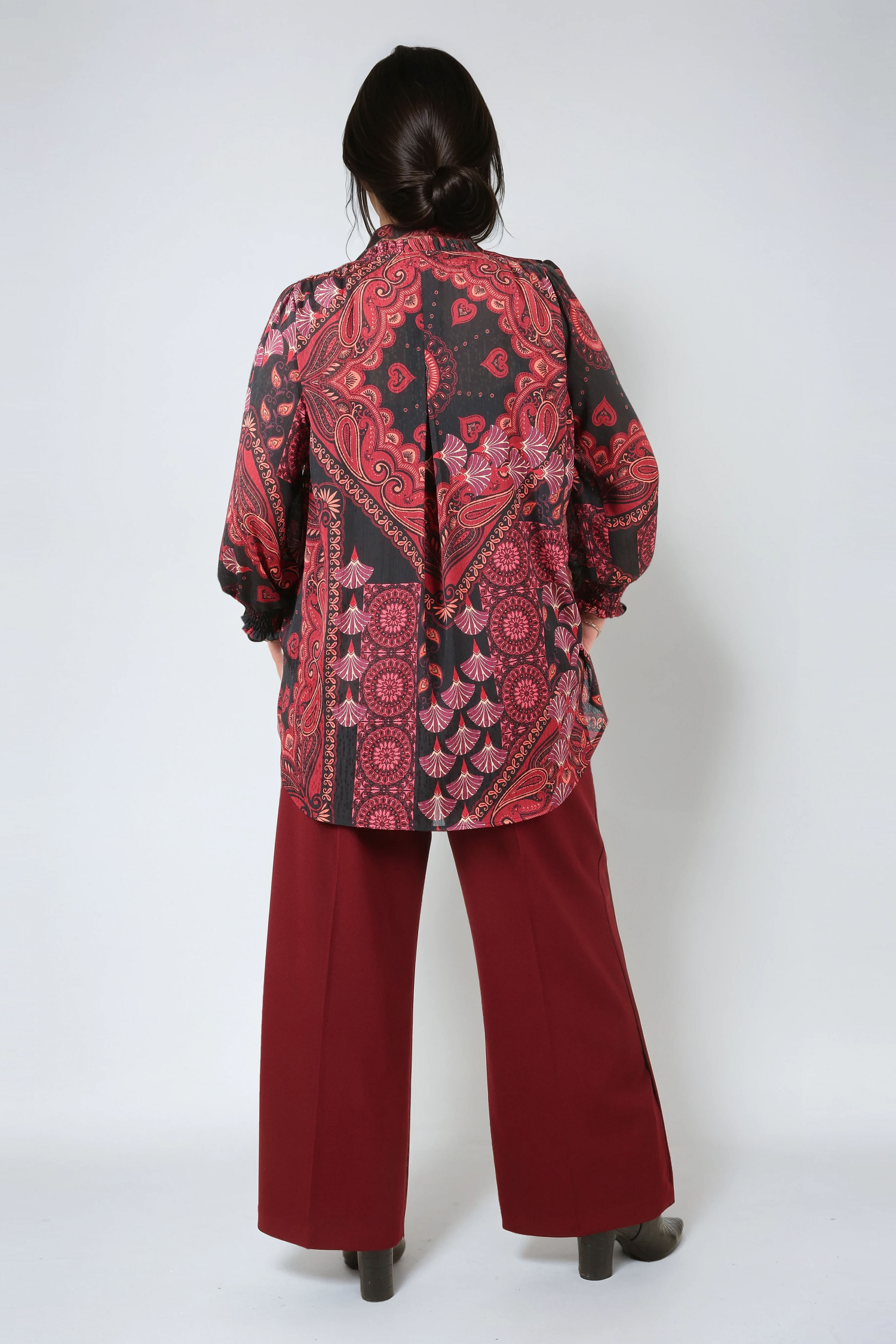 Bohemian blouse in jacquard voile